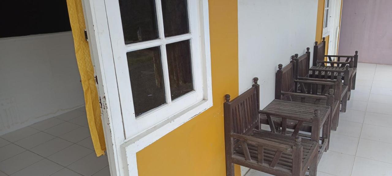 Spot On 92658 Parakita Syariah Near Rs Faisal Patalasang Makassar