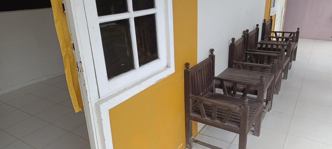 Spot On 92658 Parakita Syariah Near Rs Faisal Patalasang Hotel